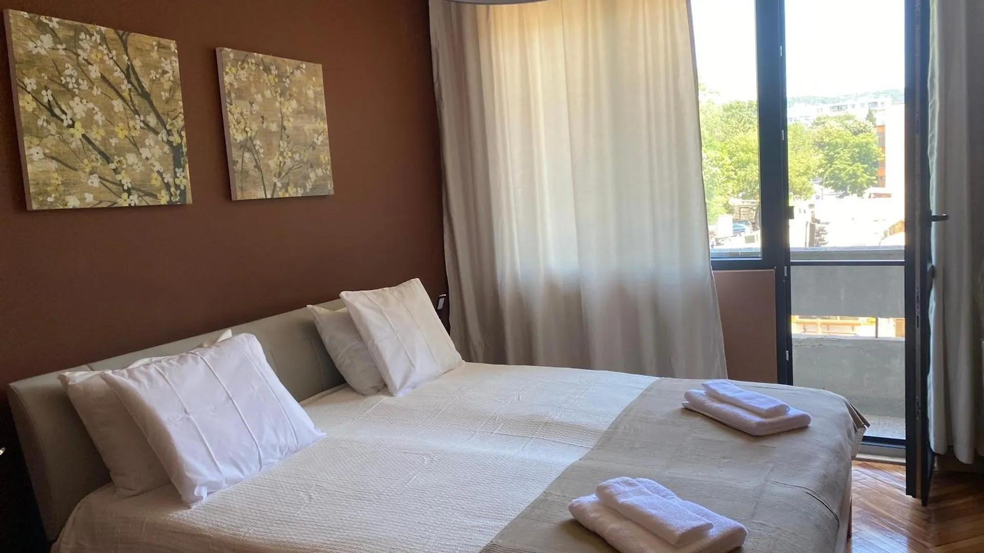 Eli-Andon Apartment Varna